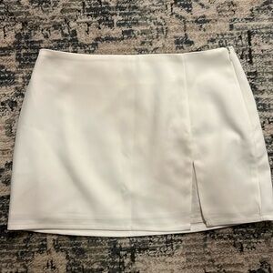 Gently used mini skirt